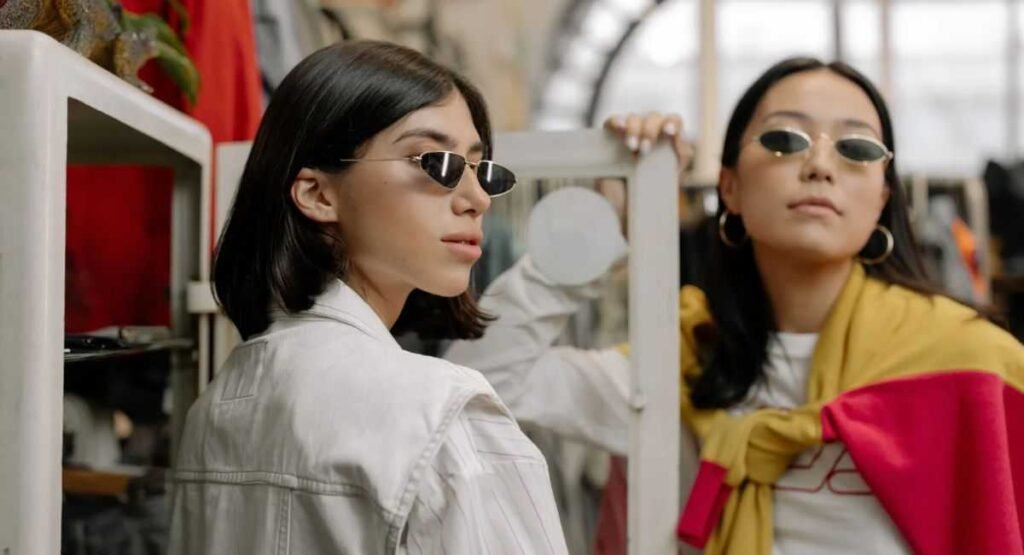 Is Aritzia Fast Fashion? Everything You Need to Know Before You Shop 2 Is Aritzia Fast Fashion